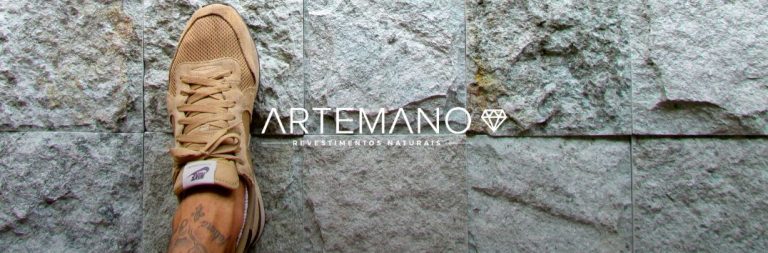 aplicação de revestimento natural artemano