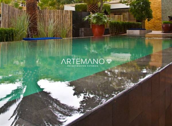 piscina pedra hitam artemano projeto