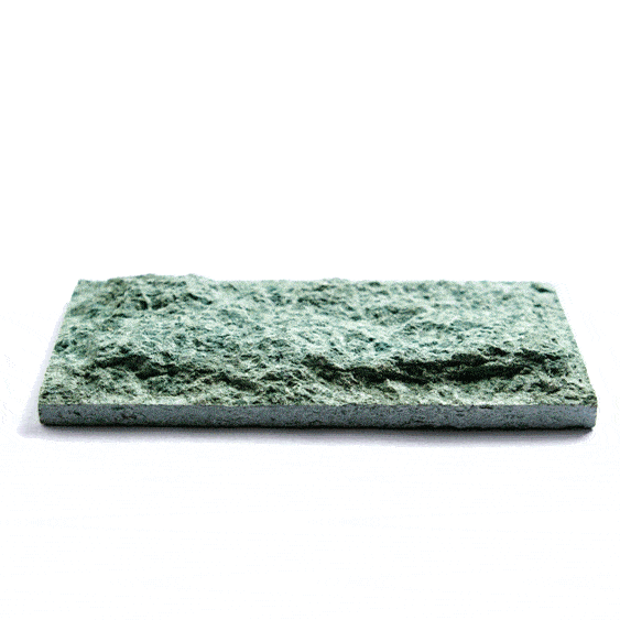 Pedra hijau bruta 7,5cm por 23cm